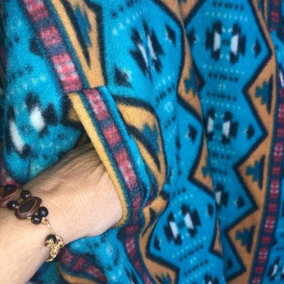 Arseno Poncho OS Hood Pockets Aztec Southwestern Blanket Cape Fleece Soft Warm - Picture 9 of 9